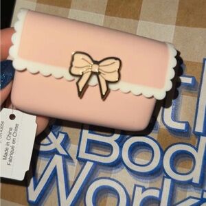 Bath and body works Pink Bow Pocketbac hand Sanatizer Holder